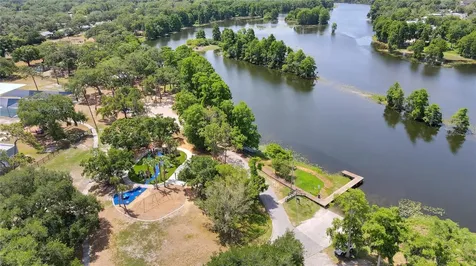 312 S Riverhills Drive Tampa FL 33617