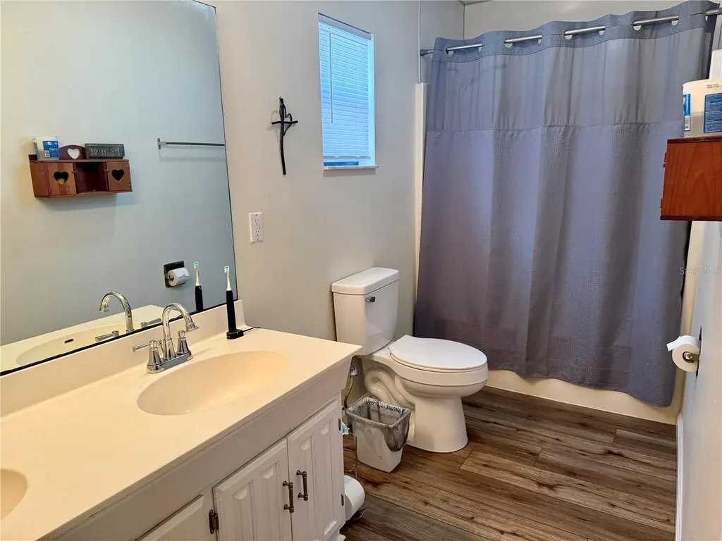 602 Sullivan Avenue Ocoee FL 34761