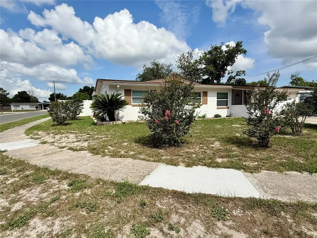 602 Sullivan Avenue Ocoee FL 34761