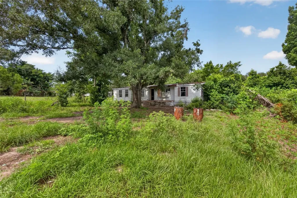 8608 Hamster Drive Zephyrhills FL 33540