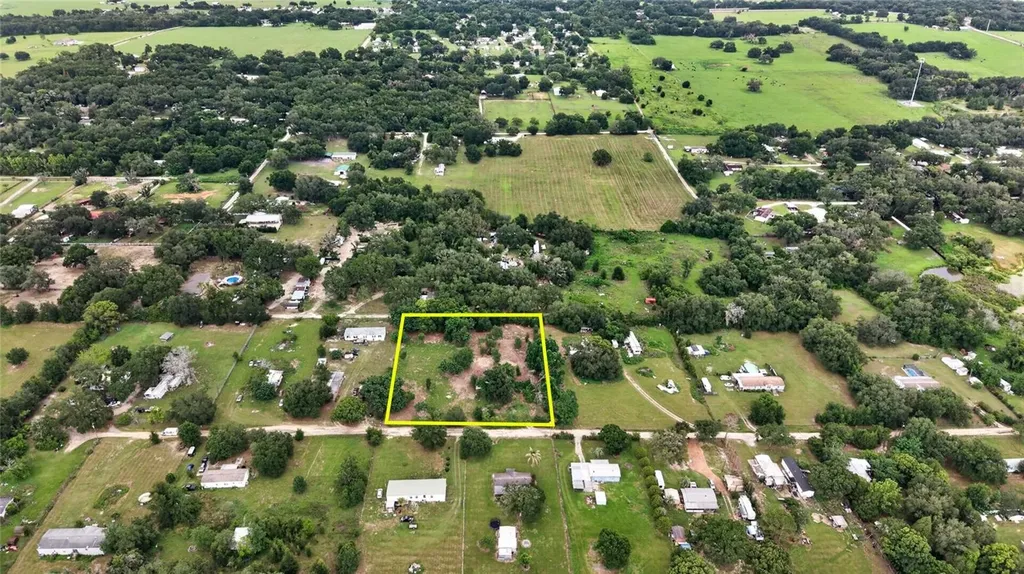 8608 Hamster Drive Zephyrhills FL 33540