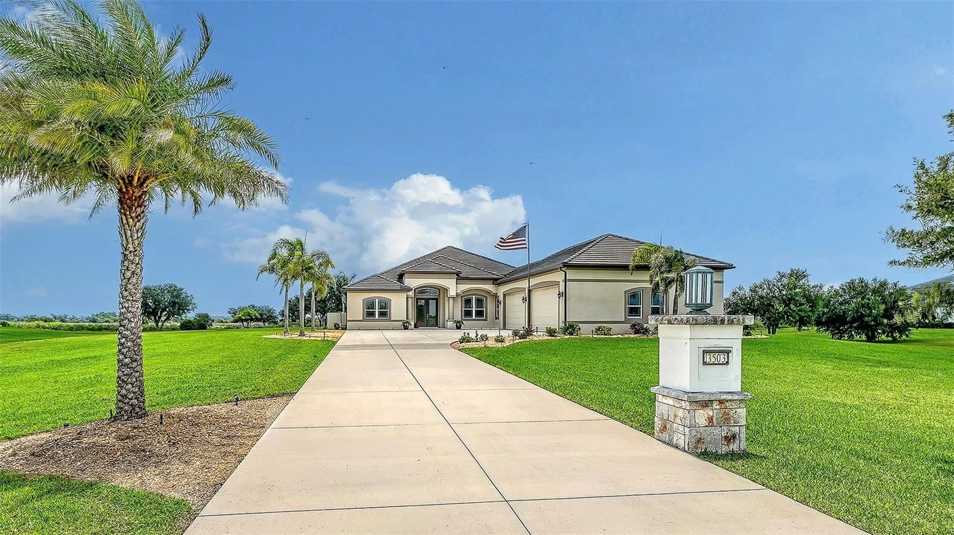 3503 Recurve Circle Sarasota FL 34240