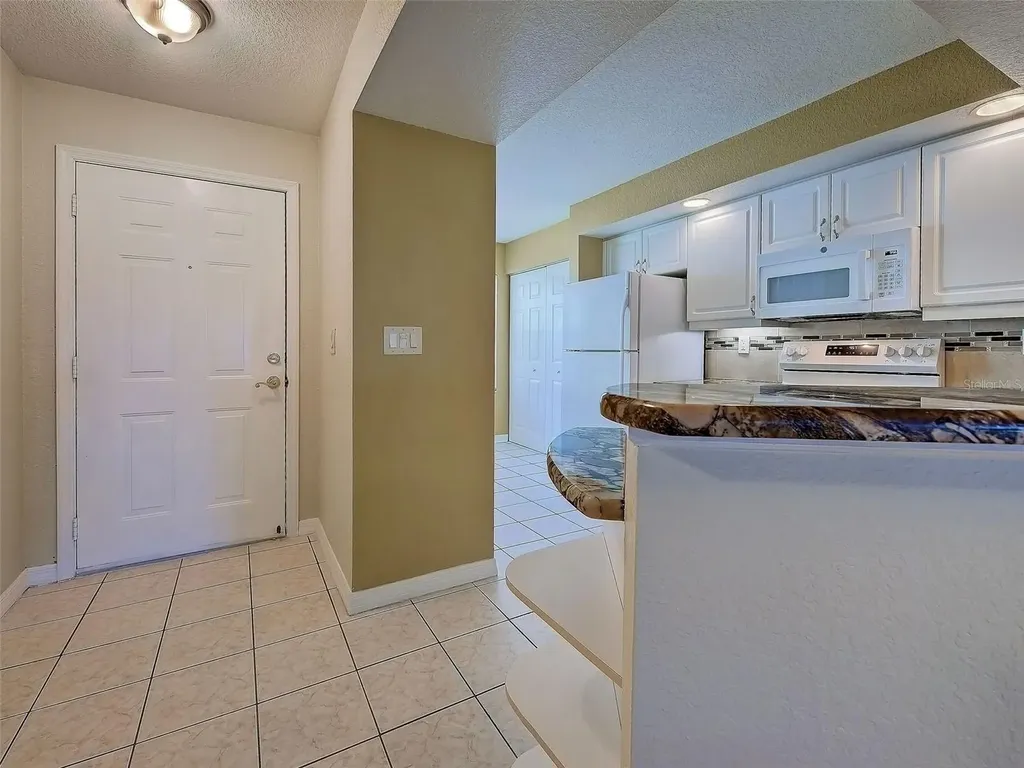 5725 Greenwood Avenue North Port FL 34287