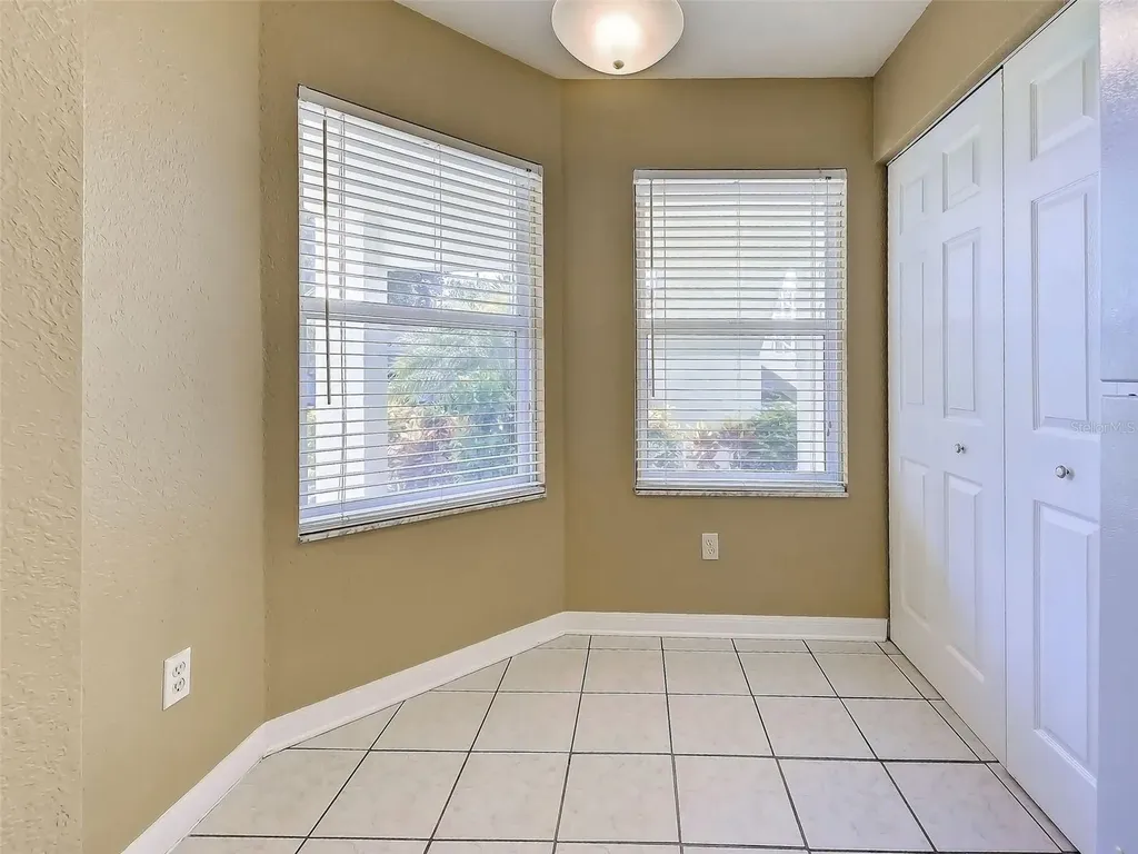 5725 Greenwood Avenue North Port FL 34287