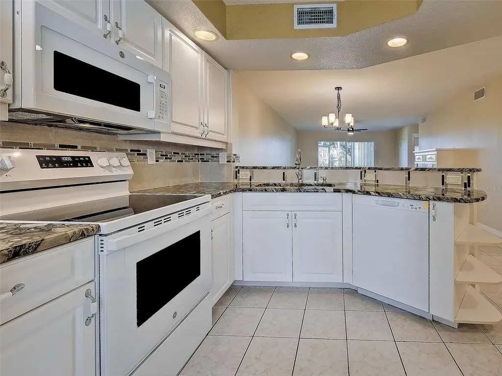 5725 Greenwood Avenue North Port FL 34287
