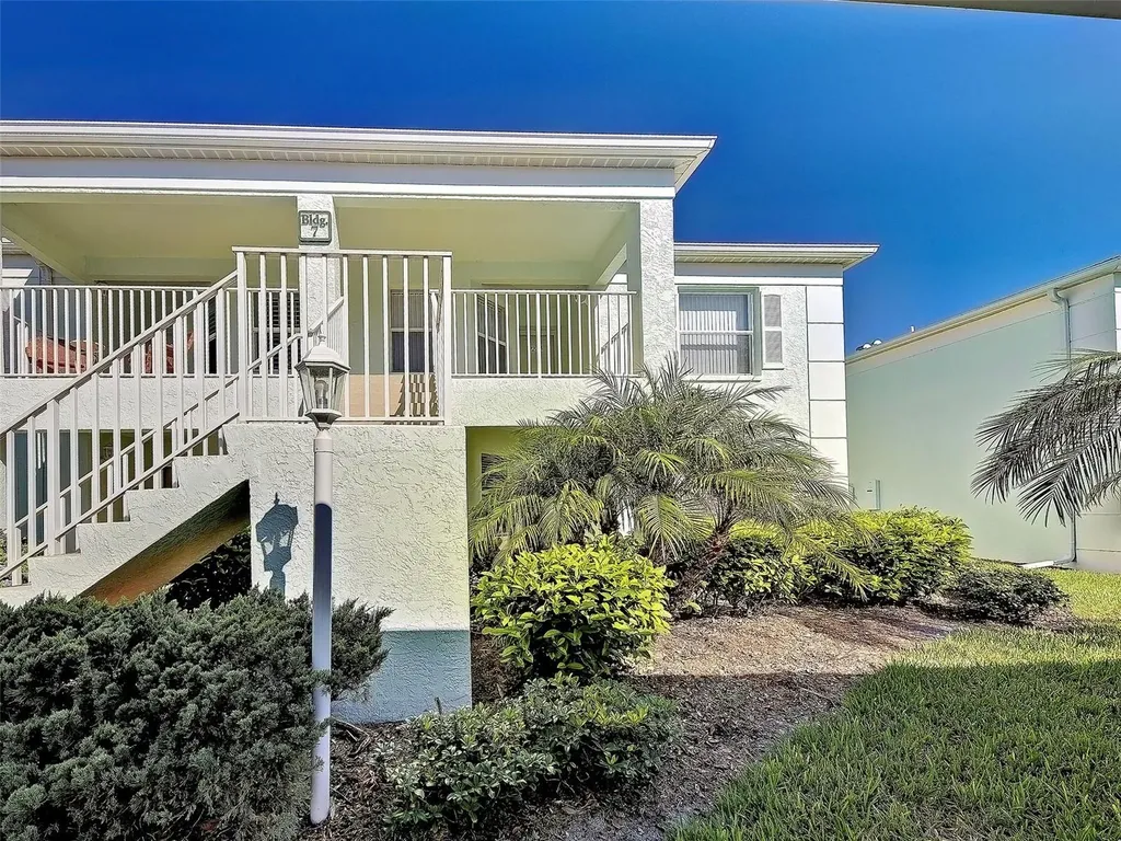 5725 Greenwood Avenue North Port FL 34287