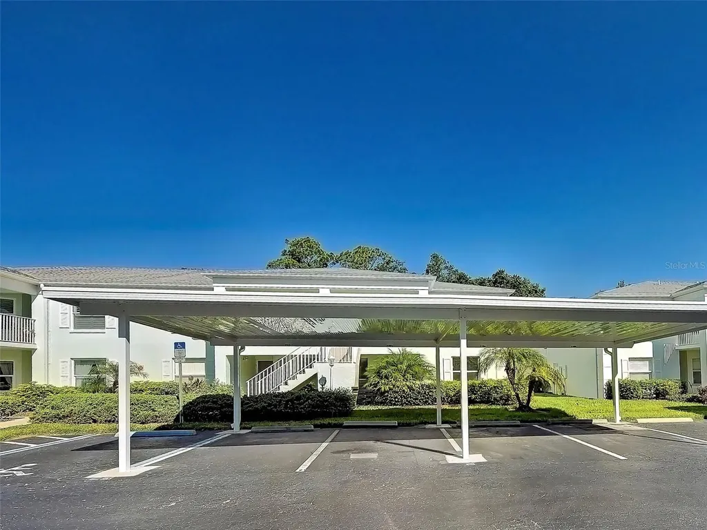 5725 Greenwood Avenue North Port FL 34287