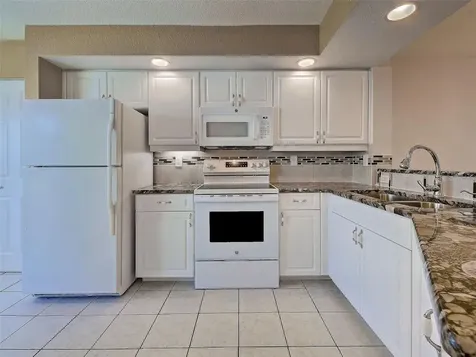 5725 Greenwood Avenue North Port FL 34287