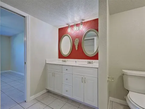 5725 Greenwood Avenue North Port FL 34287