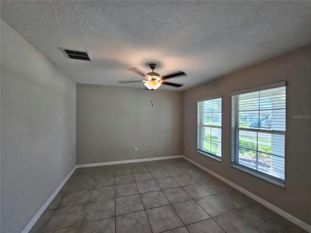 165 Rain Berry Avenue Ruskin FL 33570