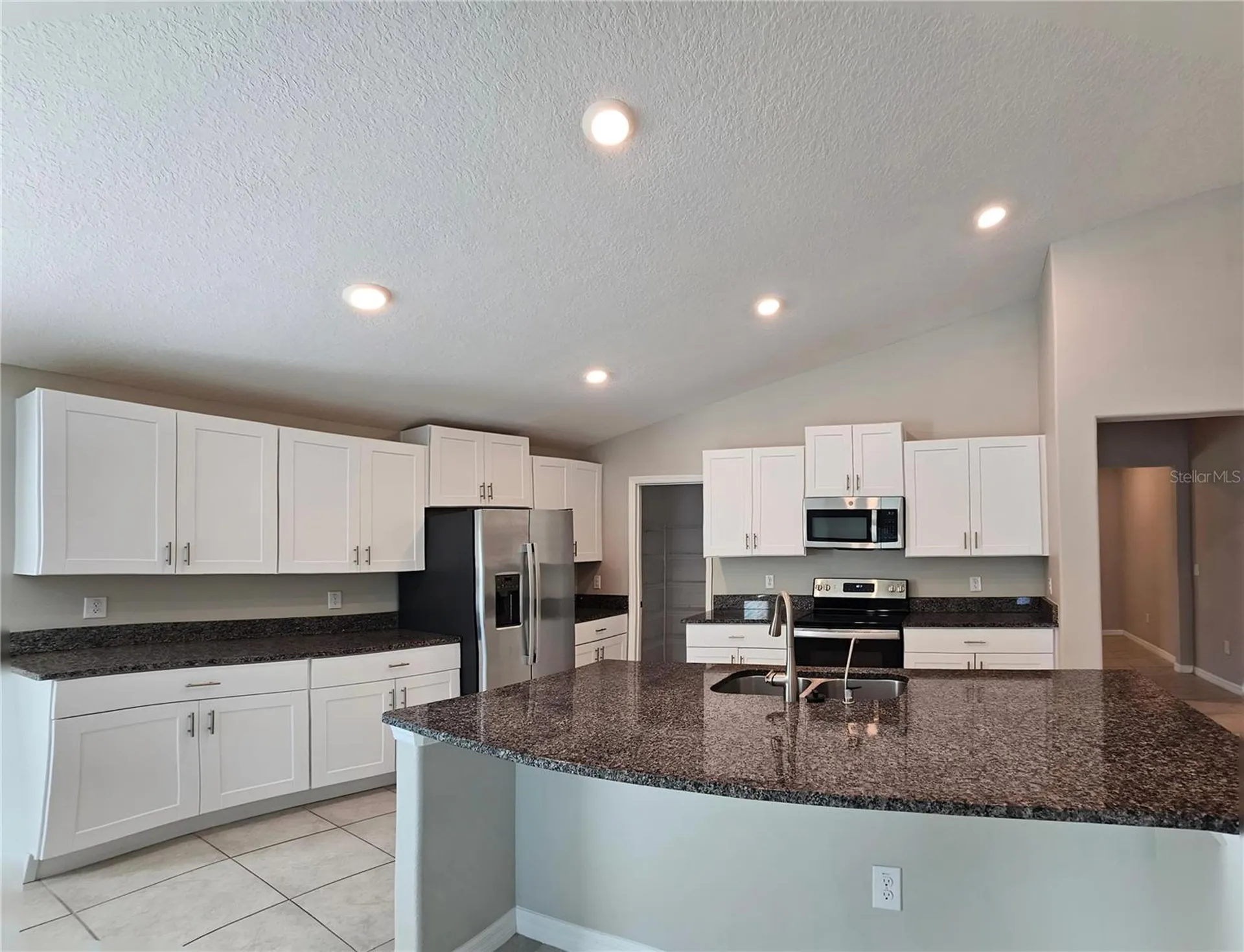 165 Rain Berry Avenue Ruskin FL 33570