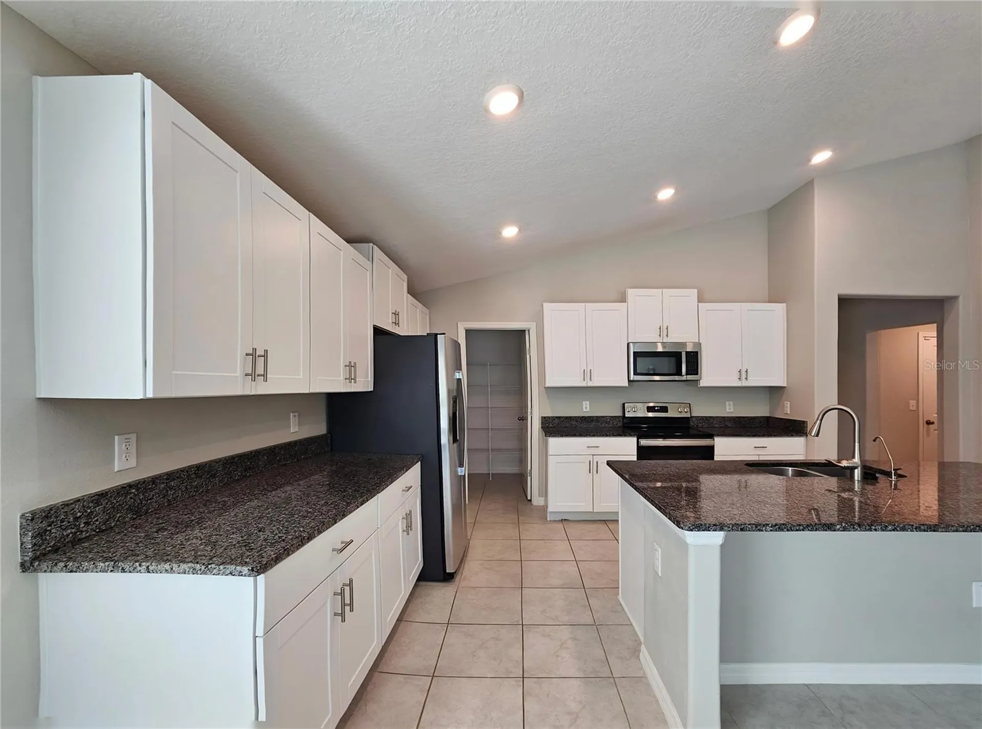 165 Rain Berry Avenue Ruskin FL 33570