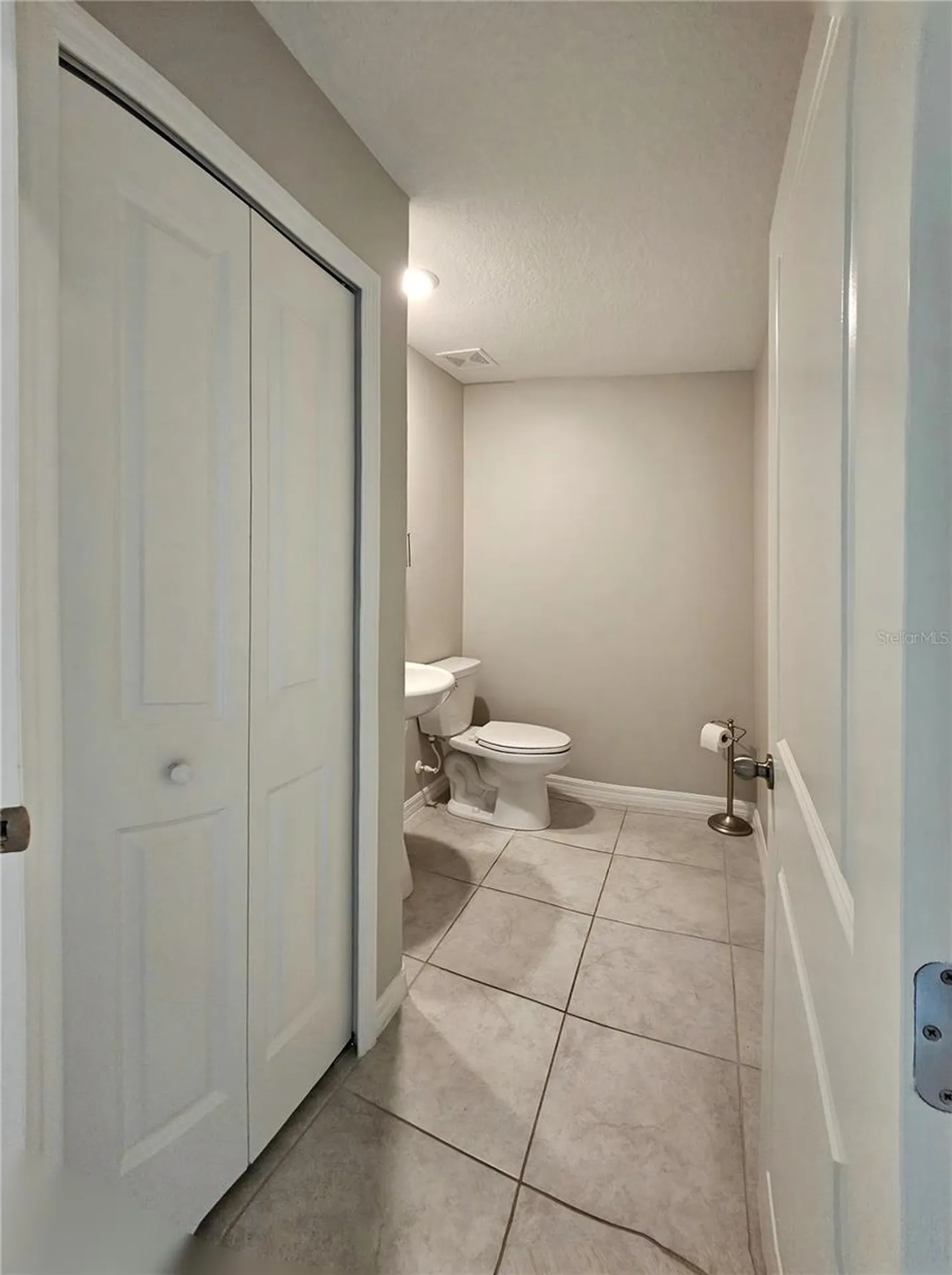 165 Rain Berry Avenue Ruskin FL 33570