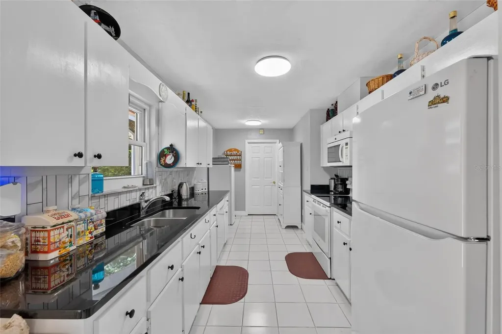 26714 NW 3rd Place Newberry FL 32669