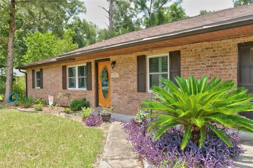 26714 NW 3rd Place Newberry FL 32669