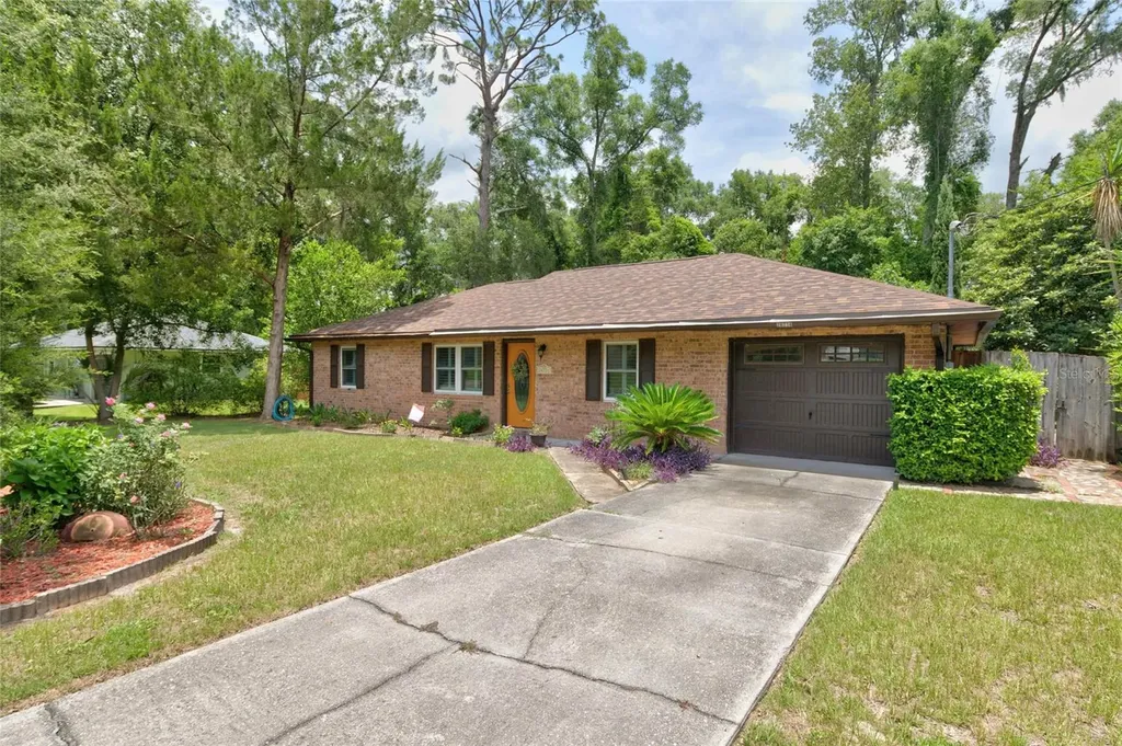 26714 NW 3rd Place Newberry FL 32669