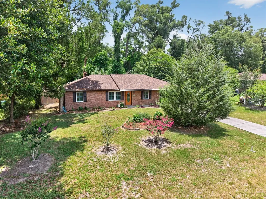 26714 NW 3rd Place Newberry FL 32669