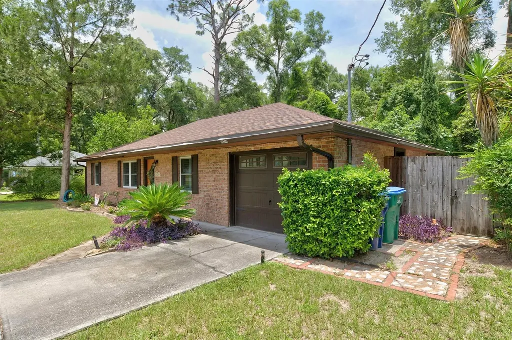 26714 NW 3rd Place Newberry FL 32669