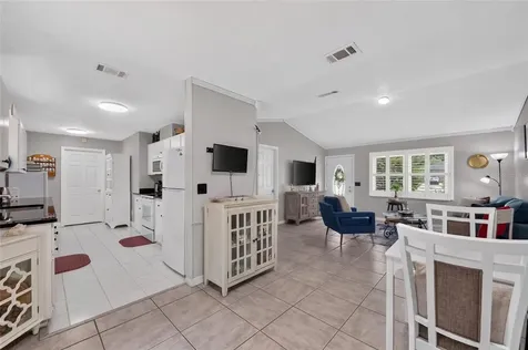 26714 NW 3rd Place Newberry FL 32669