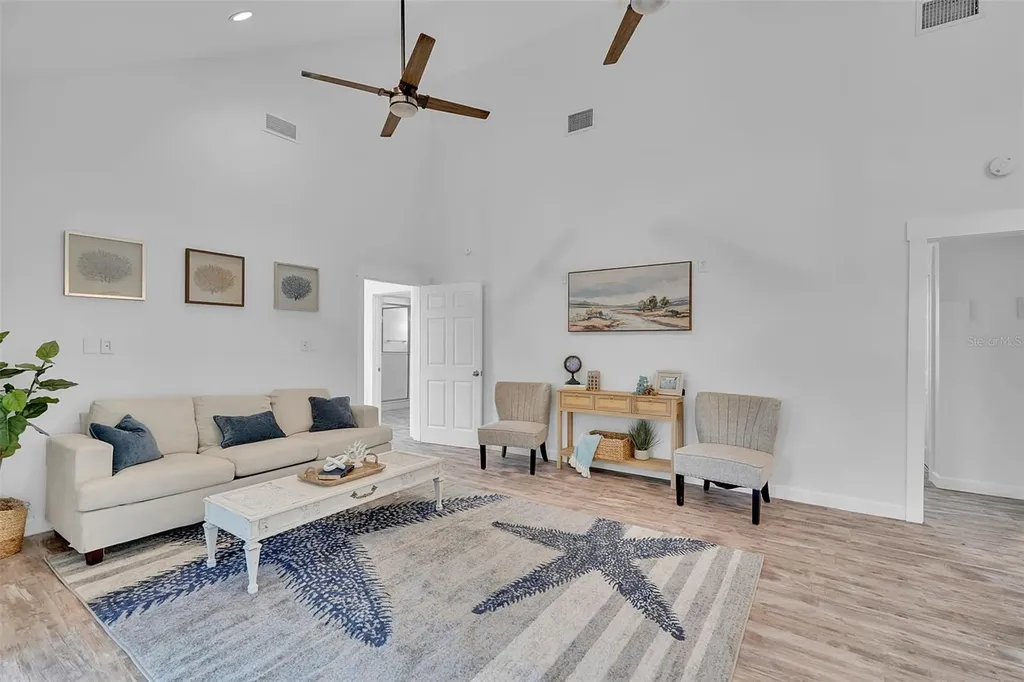 1057 Bayshore Drive Terra Ceia FL 34250