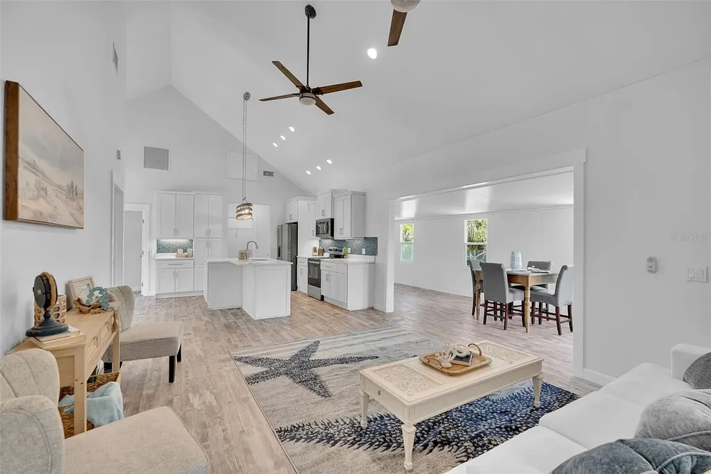 1057 Bayshore Drive Terra Ceia FL 34250