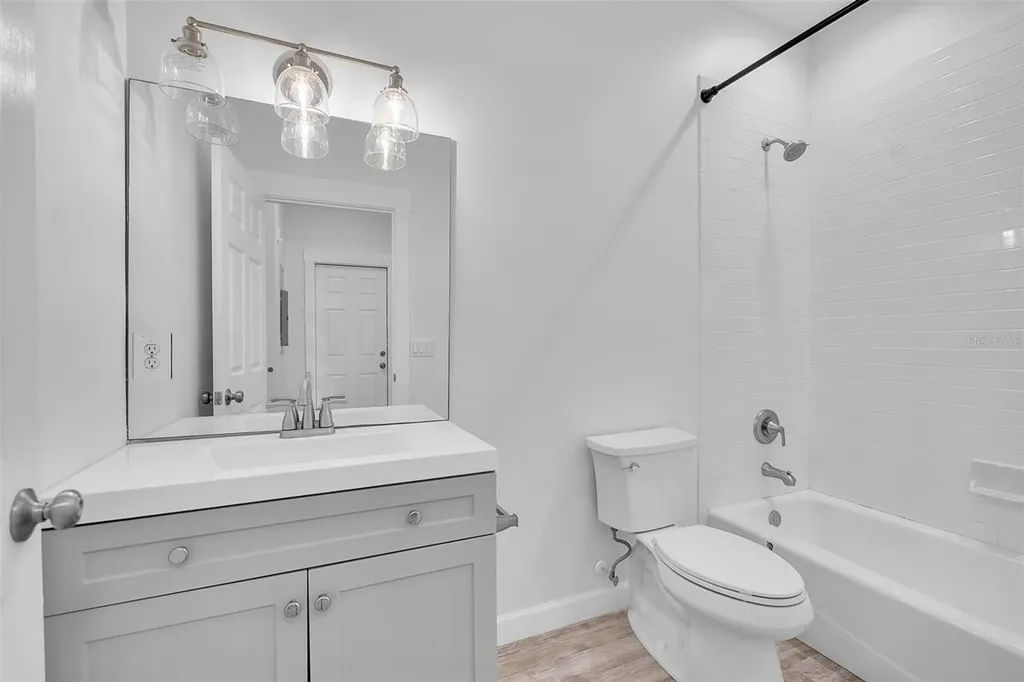1057 Bayshore Drive Terra Ceia FL 34250