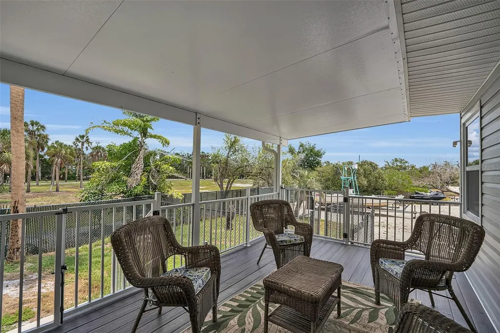 1057 Bayshore Drive Terra Ceia FL 34250