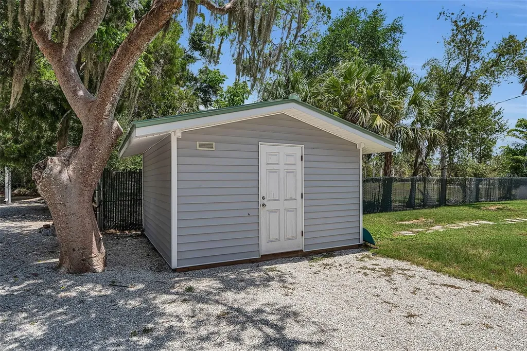 1057 Bayshore Drive Terra Ceia FL 34250