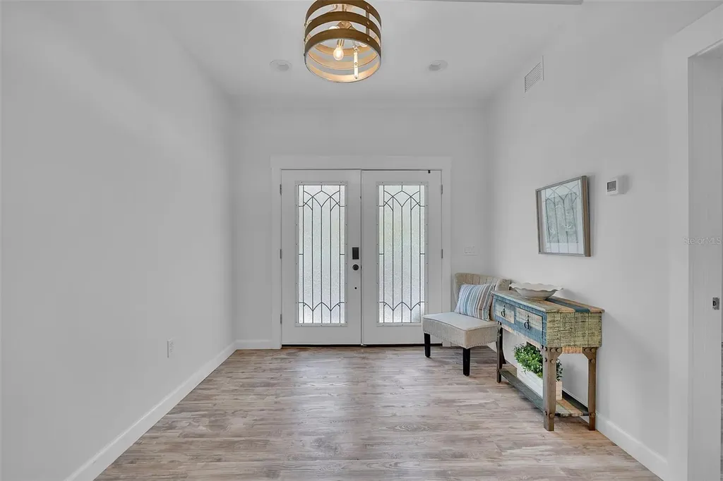 1057 Bayshore Drive Terra Ceia FL 34250