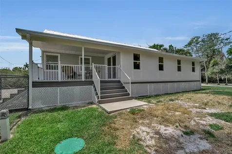 1057 Bayshore Drive Terra Ceia FL 34250