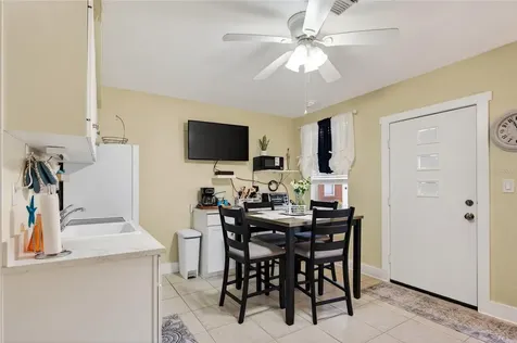 908 Villas Drive Venice FL 34285