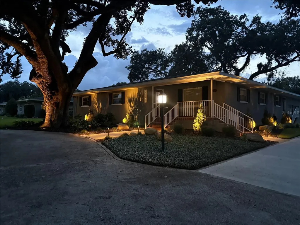 1522 Del Crest Place Lakeland FL 33803