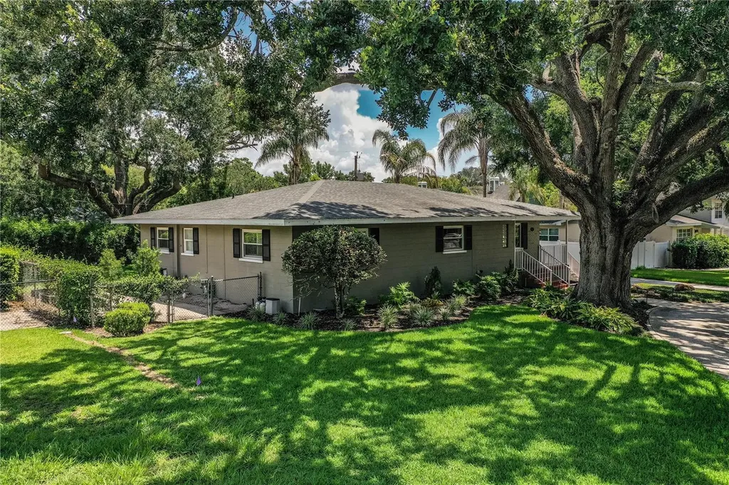 1522 Del Crest Place Lakeland FL 33803