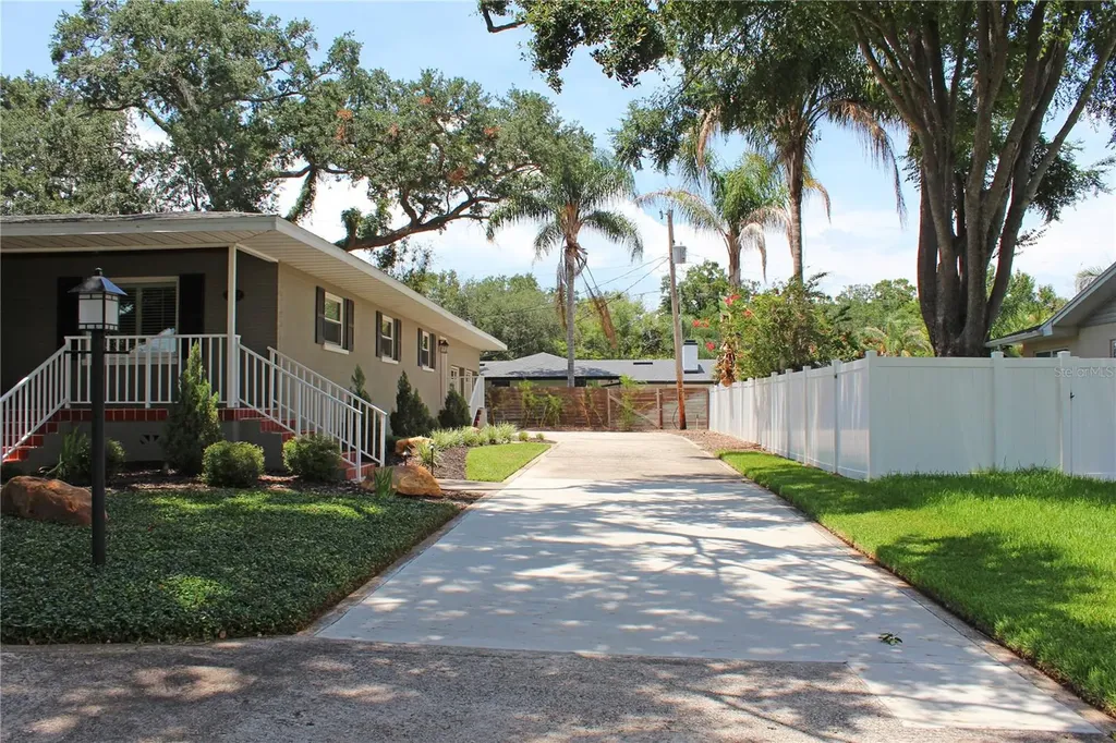1522 Del Crest Place Lakeland FL 33803