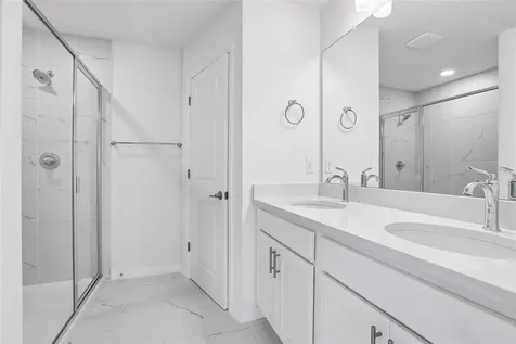 6876 Holcombe Down Drive Zephyrhills FL 33541