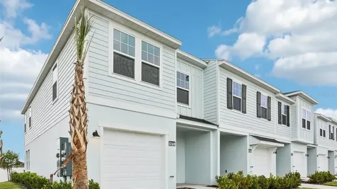 6876 Holcombe Down Drive Zephyrhills FL 33541