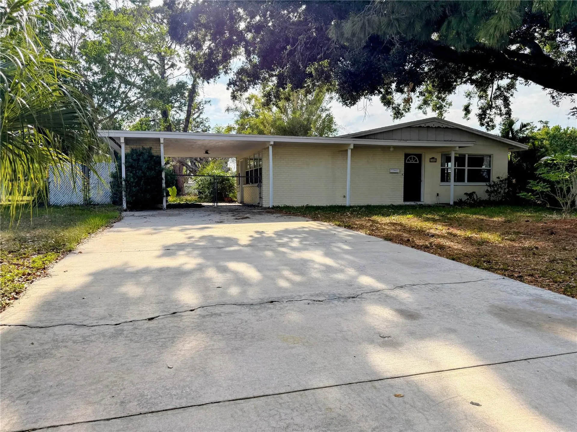 1408 37th Street Court W Bradenton FL 34205