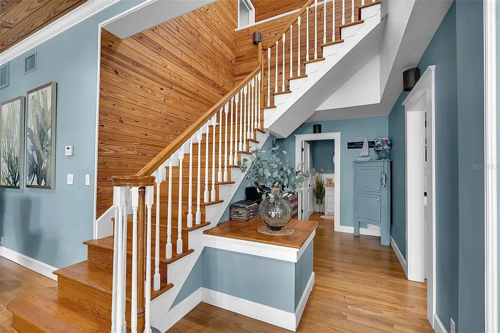70 Mound Place Terra Ceia FL 34250