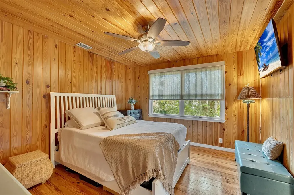 70 Mound Place Terra Ceia FL 34250