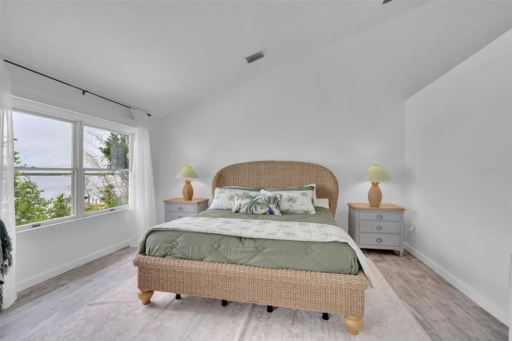 70 Mound Place Terra Ceia FL 34250