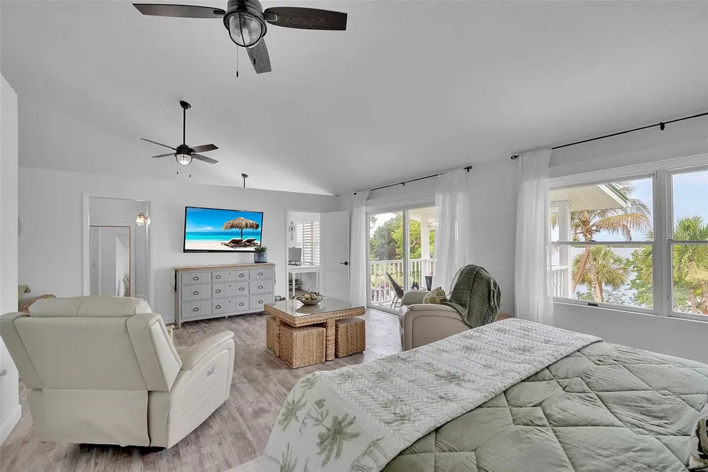 70 Mound Place Terra Ceia FL 34250