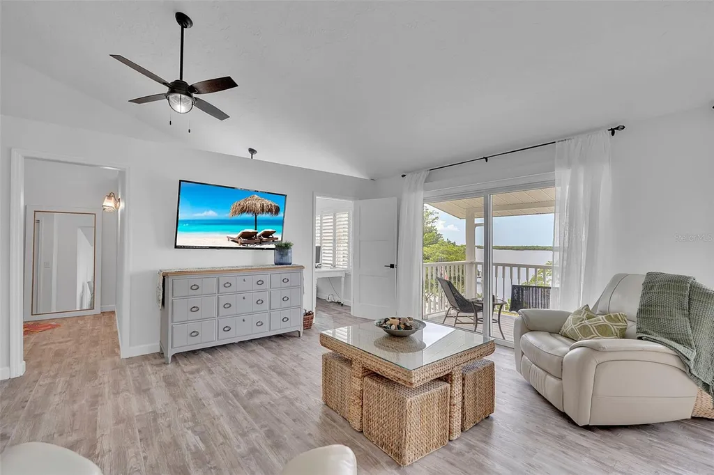 70 Mound Place Terra Ceia FL 34250