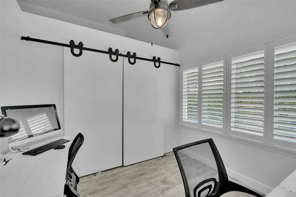 70 Mound Place Terra Ceia FL 34250