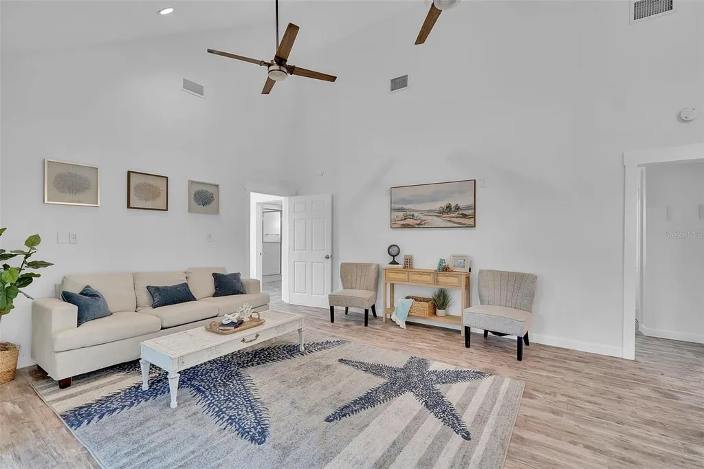 70 Mound Place Terra Ceia FL 34250