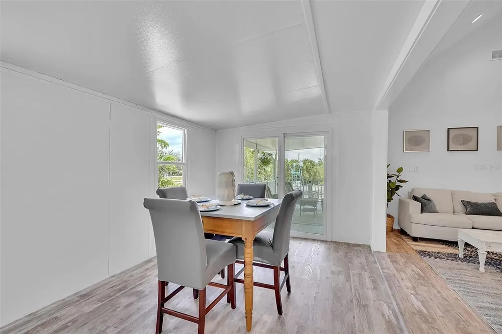 70 Mound Place Terra Ceia FL 34250
