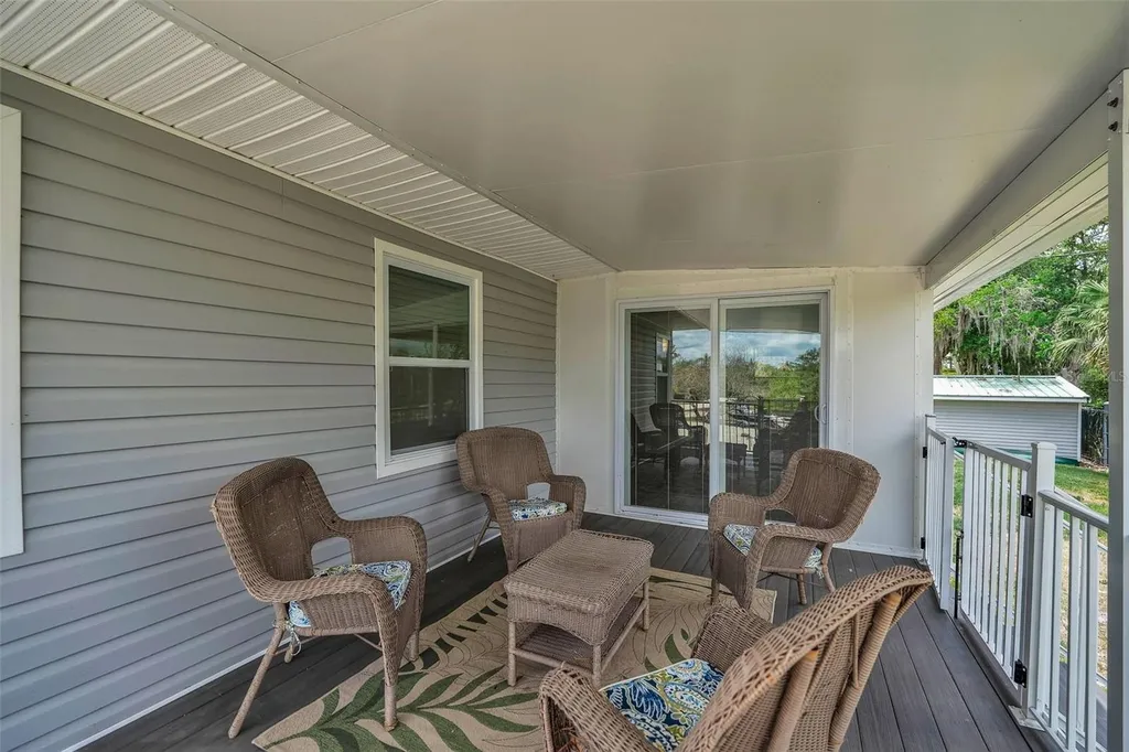 70 Mound Place Terra Ceia FL 34250