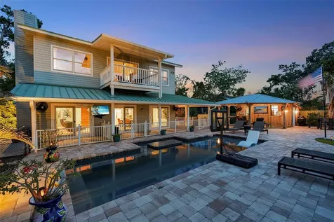 70 Mound Place Terra Ceia FL 34250