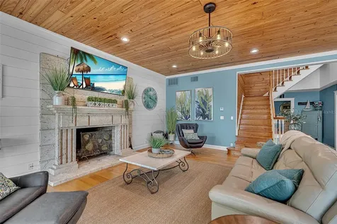 70 Mound Place Terra Ceia FL 34250