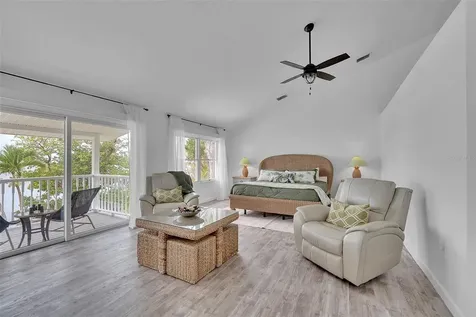 70 Mound Place Terra Ceia FL 34250
