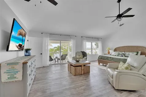 70 Mound Place Terra Ceia FL 34250